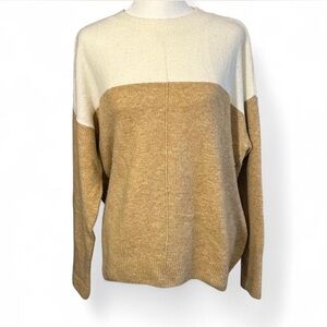 Vince Camuto Small Relaxed Fit Cream and Tan Cozy Fall Women's Sweater